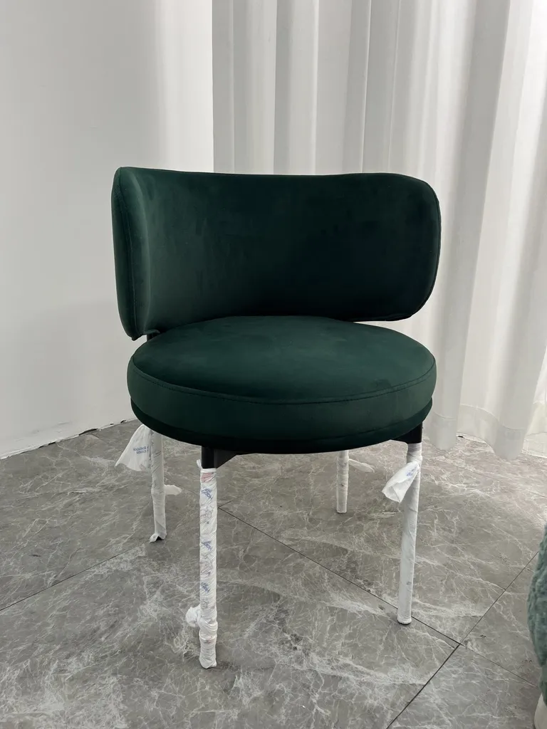22205 in dark green velvet